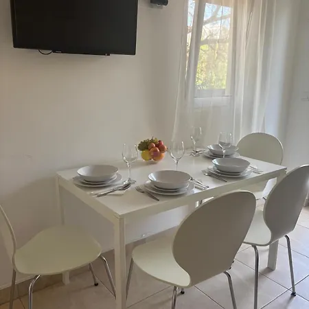 Hermes Апартаменты Ядрия